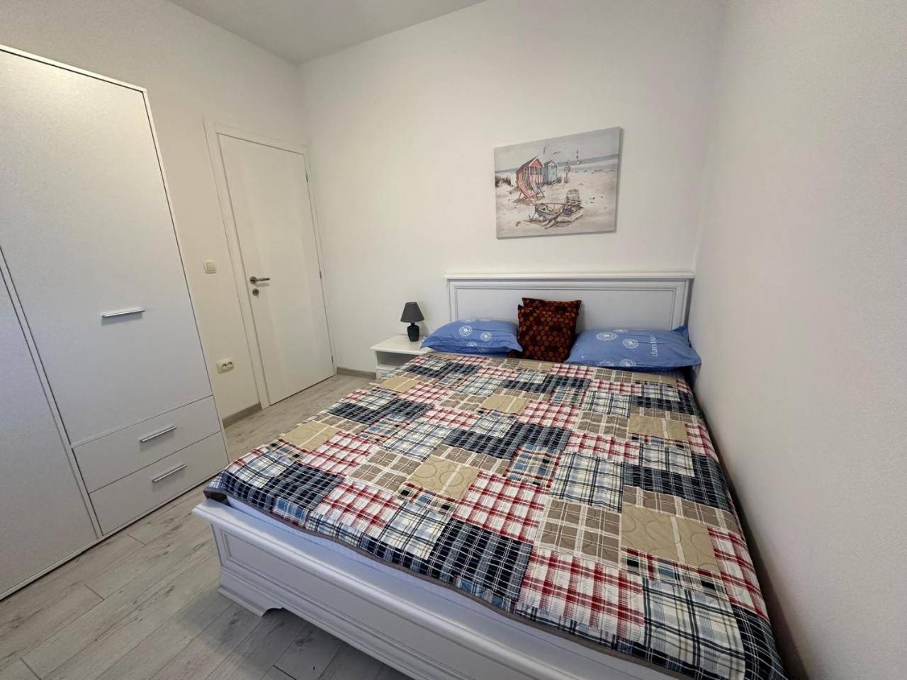 Villa Holiday Apartments Bar Dış mekan fotoğraf